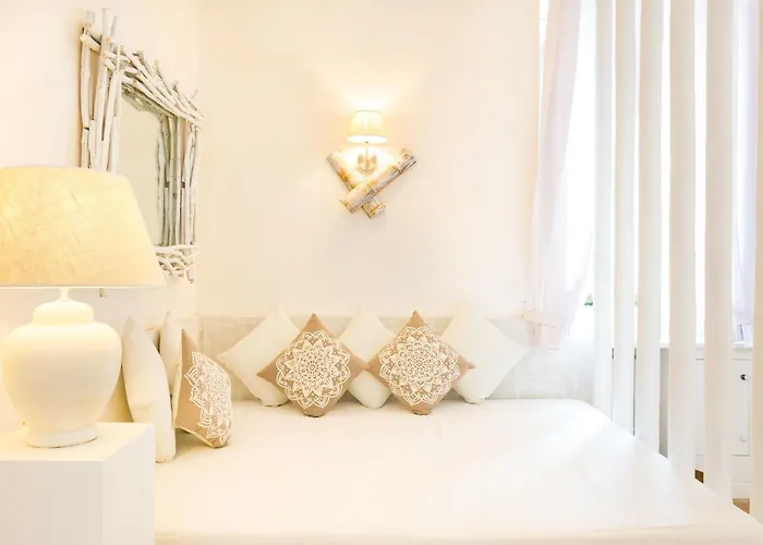 Charming Colosseo Apartamento *
