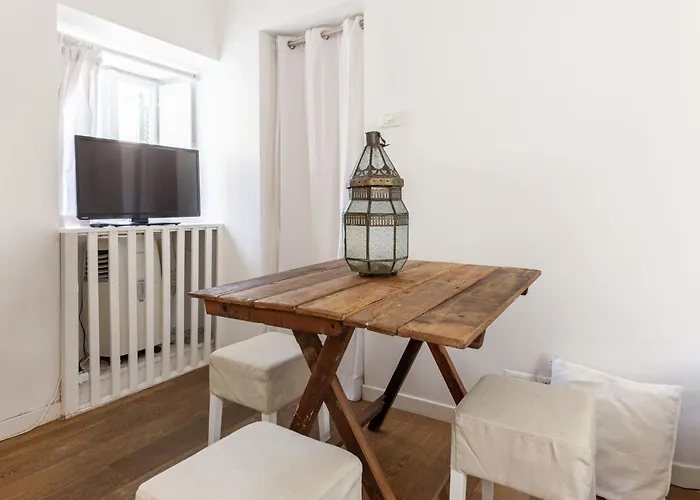 Charming Colosseo Apartamento