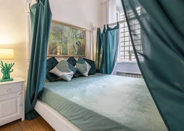 Charming Colosseo Apartamento